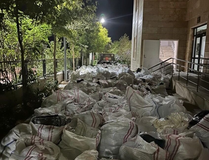 Şırnak'ın Silopi ilçesinde gerçekleştirilen bir operasyonda, 32 milyon TL değerinde