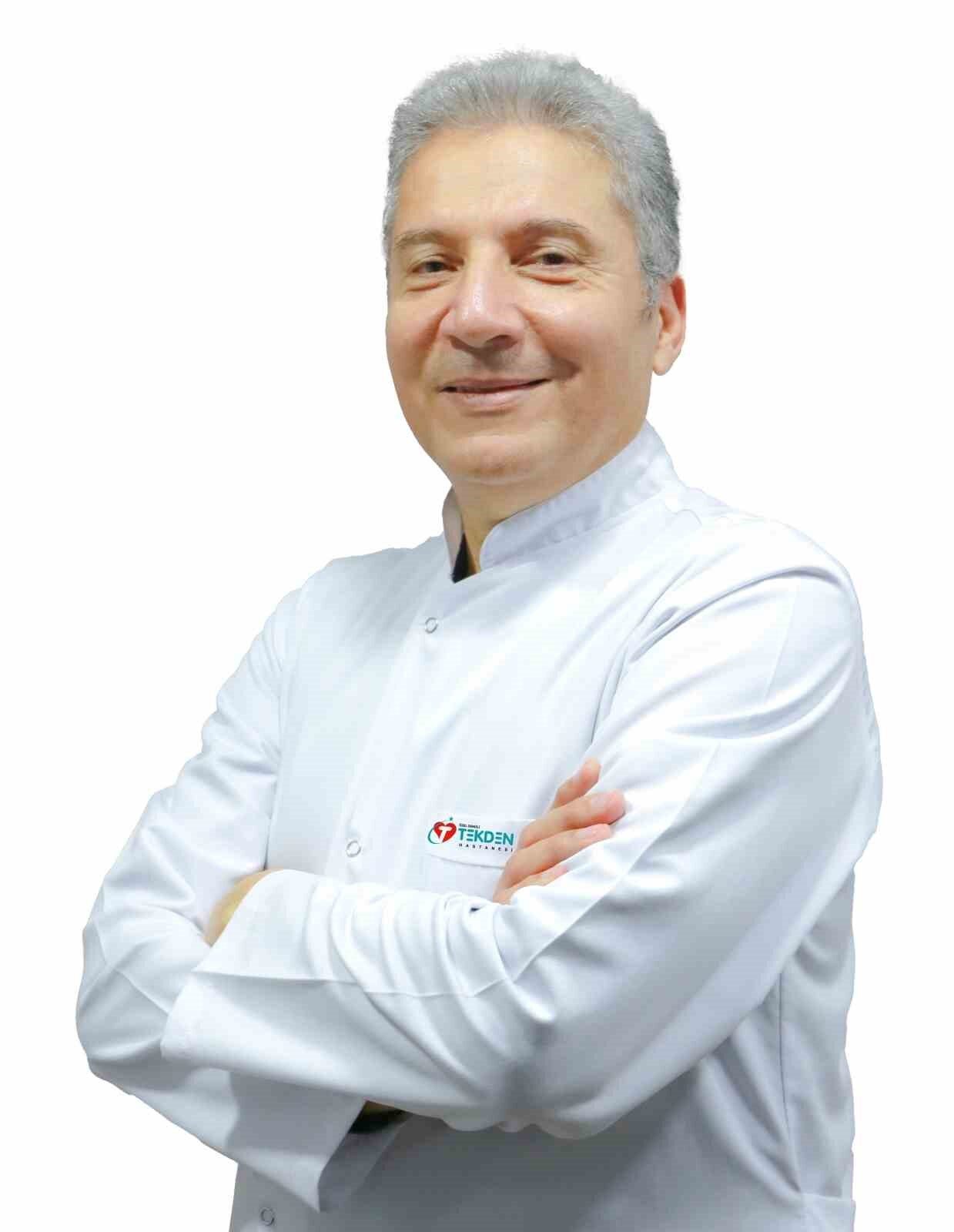 Denizli Özel Tekden Hastanesi Dahiliye Uzmanı Dr. Mehmet Acımış, karaciğer