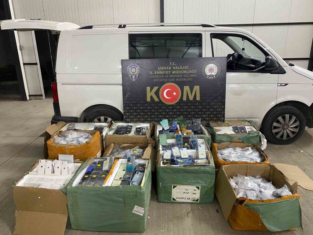 Şırnak'ta gerçekleştirilen operasyonlarda 51 kişi gözaltına alındı, 5'i tutuklandı. Operasyonlar