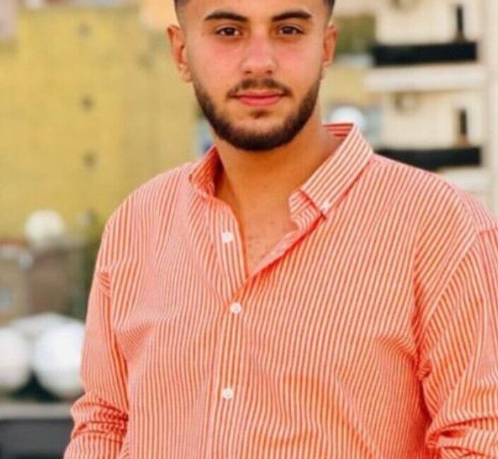 Şırnak'ın Silopi ilçesinde hafif ticari araçla çarpışan 19 yaşındaki motosiklet