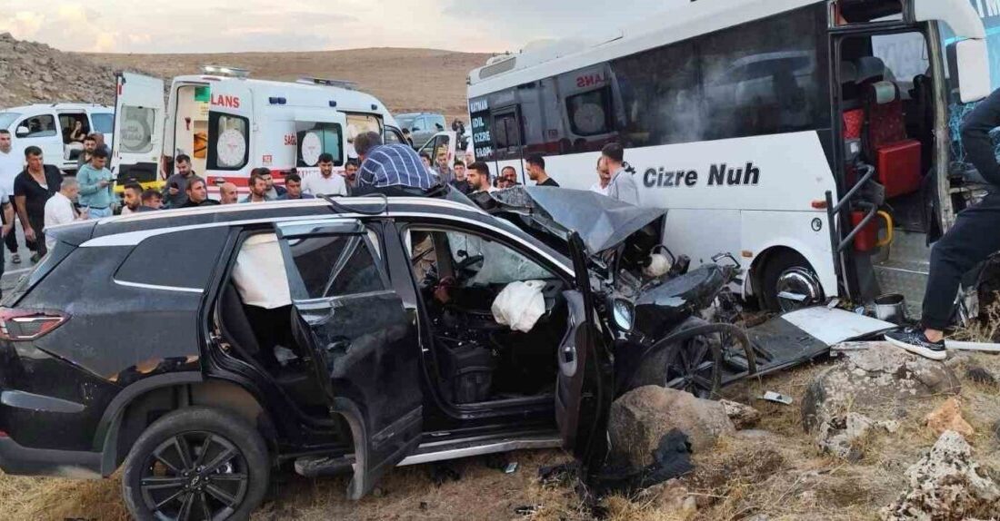 Şırnak'ın İdil ilçesi ile Cizre arasında meydana gelen kazada, bir