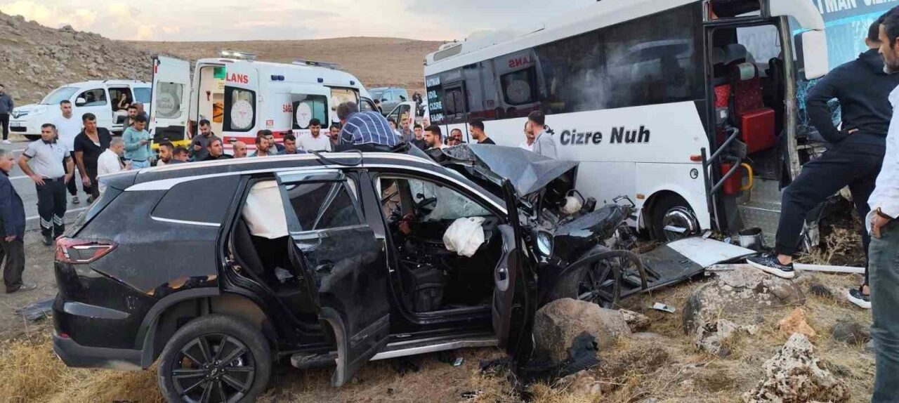 Şırnak'ın İdil ilçesi ile Cizre arasında meydana gelen kazada, bir