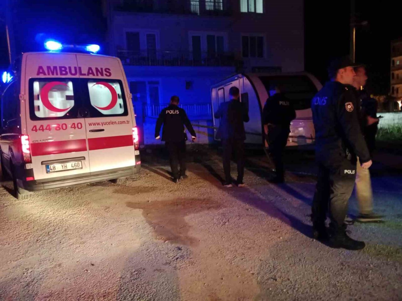 Muğla'nın Ortaca ilçesinde, başından silahla vurulmuş halde bulunan Murat Azılı,