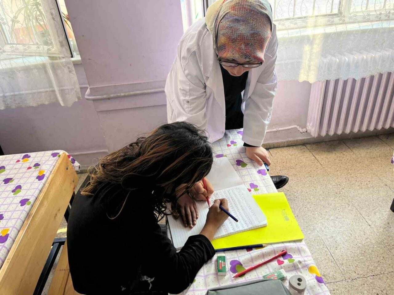 Eskişehir Valisi Hüseyin Aksoy, son iki yılda 290 çocuğun sokakta