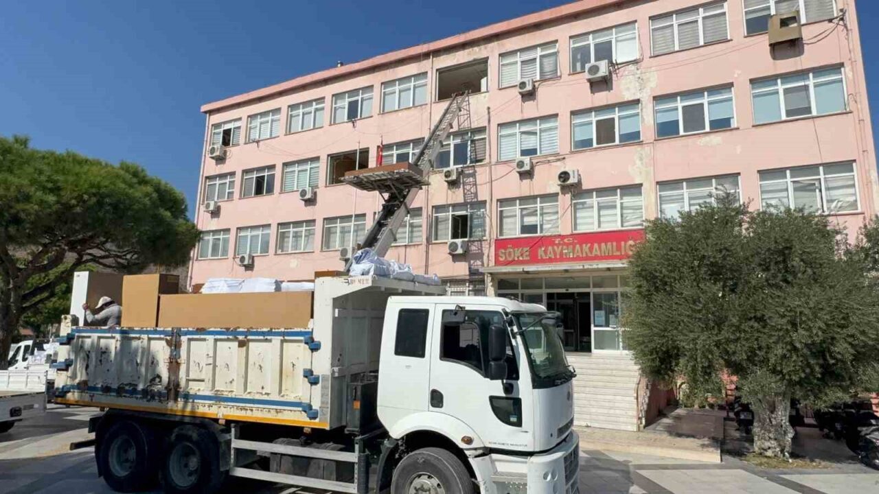 Aydın'ın Söke ilçesinde modern Hükümet Konağı'na taşınma süreci başladı. Kamu