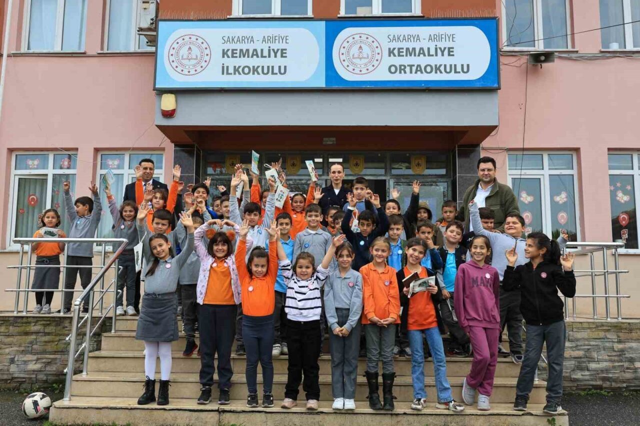 SASKİ, Kemaliye İlkokulu’nda miniklere su bilinçliliği kazandırmak amacıyla 'Su Müfettişi'