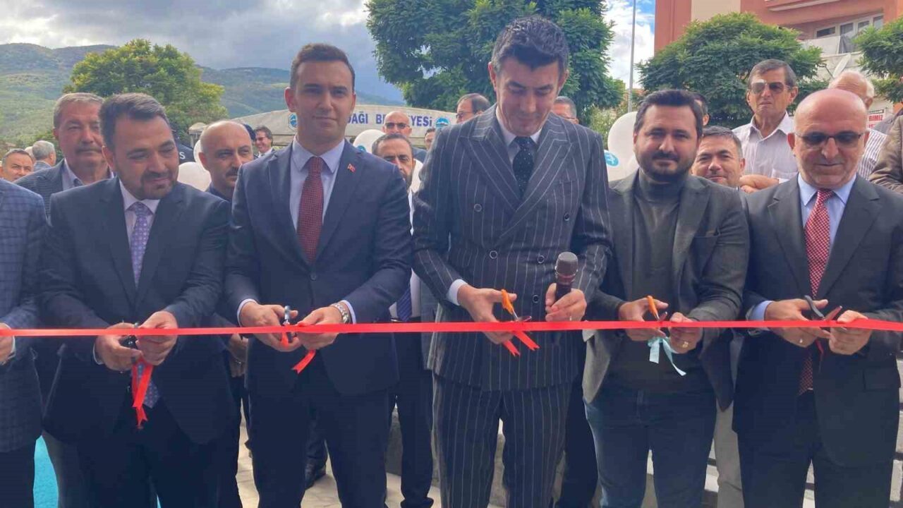 Afyonkarahisar'ın Sultandağı ilçesinde Diyanet Gençlik Merkezi, Vali Yardımcısı İhsan Ayrancı