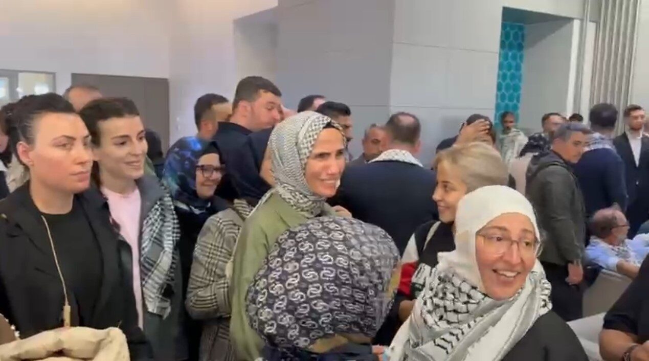 İsrail’den alıkonan Küresel Sumud Filosundaki 137 aktivist, Türk Hava Yolları