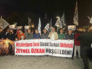 Küresel Sumud Filosu'na katılan Zeynel Abidin Özkan, Ankara Esenboğa Havalimanı'nda