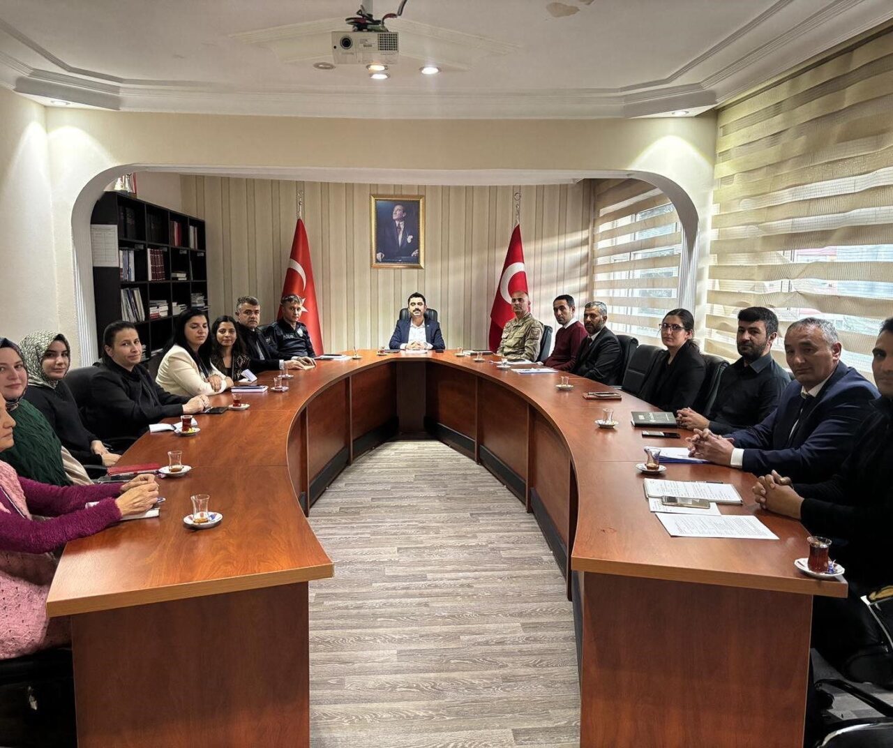 Susuz Kaymakamı Tutal, Kamu Kurumlarıyla Verimlilik Toplantısı Düzenledi