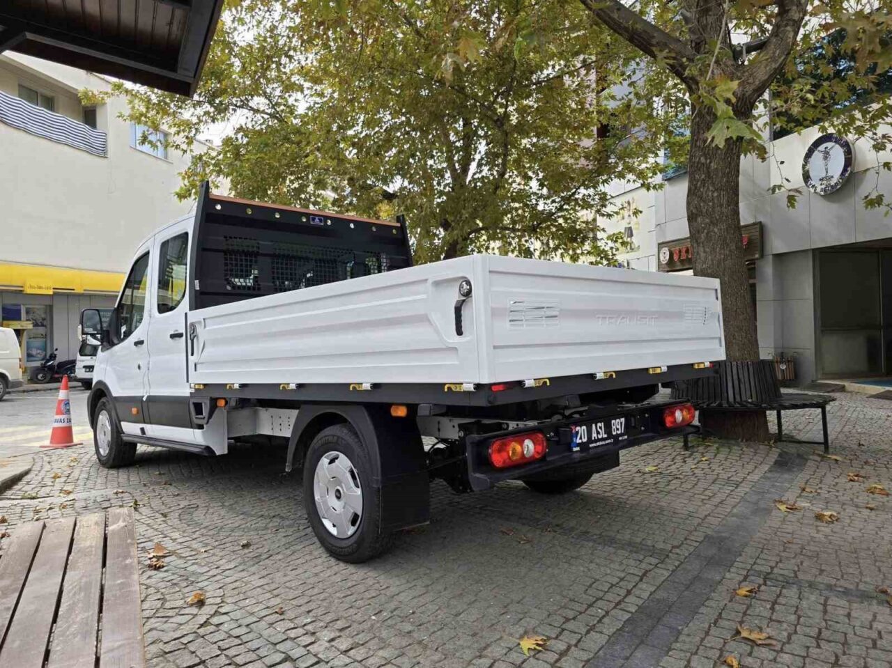 Tavas Belediyesi Park ve Bahçeler Müdürlüğü, saha işleri için 2025