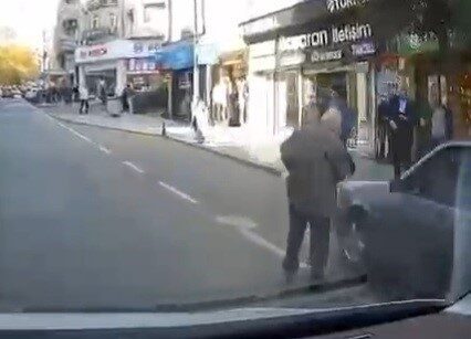 Tekirdağ’da Hızlı Sürücü Yaşlı Vatandaşı Son Anda Kurtardı