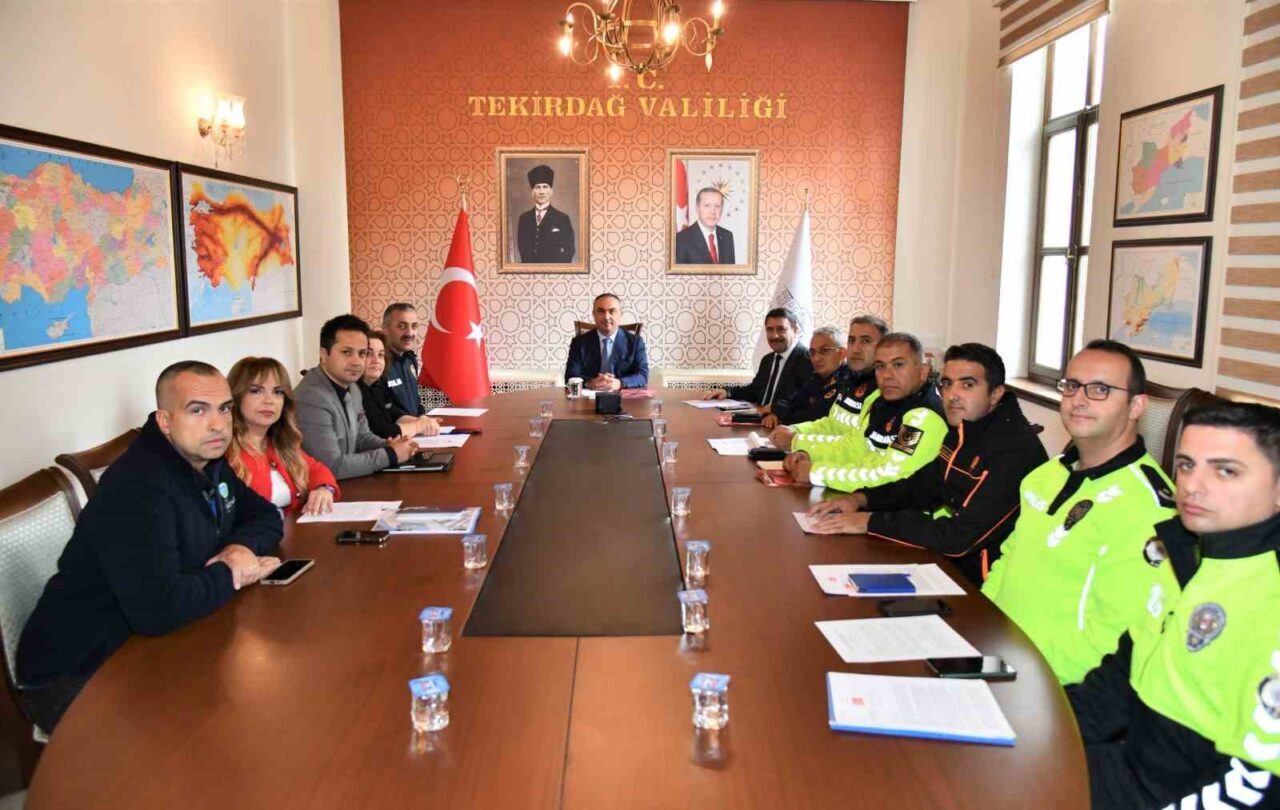 Türkiye, 2030 hedefleri doğrultusunda trafik kazalarını yarıya indirmek için Tekirdağ'da