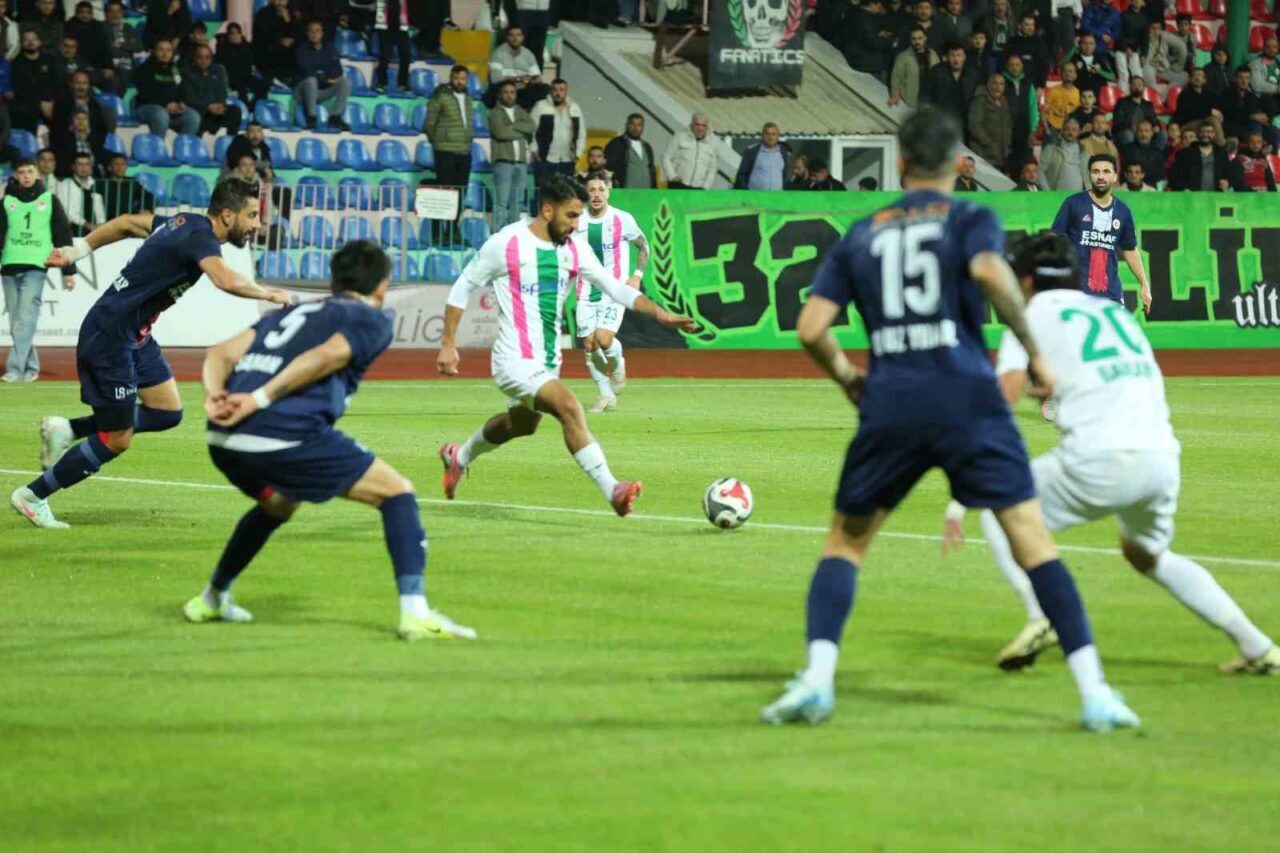 TFF 2. Lig Kırmızı Grup'unda Isparta 32 Spor, Isparta Atatürk