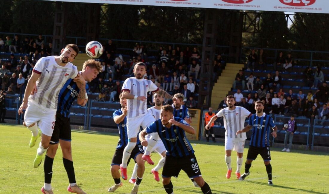 2’nci Lig Beyaz Grup'ta Karacabey Belediyespor, Elazığspor'a 3-0 yenildi. Maçta