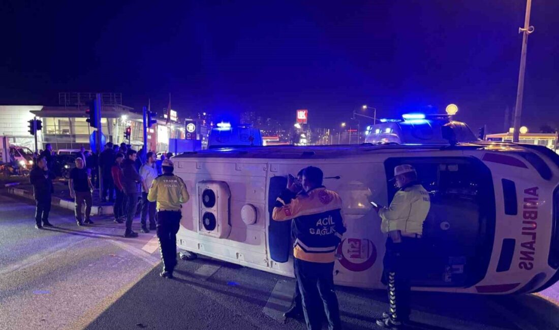 Tokat’ta ambulans ve cipin çarpışması sonucu 3 kişi yaralandı Tokat'ta bir ambulans ile cipin çarpışması sonucu 3 kişi hafif
