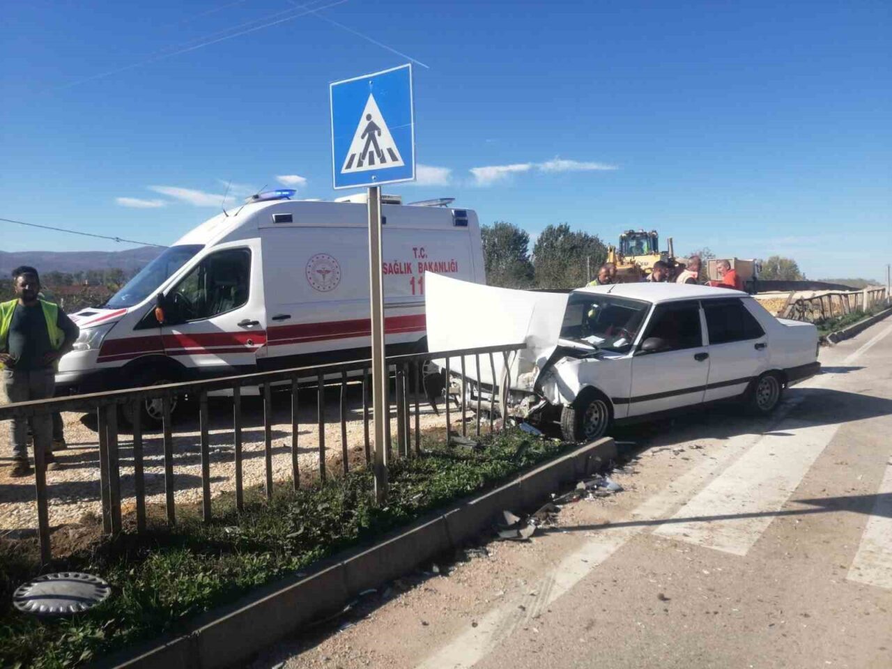 Niksar’da İki Otomobil Çarpıştı, Bir Kişi Yaralandı