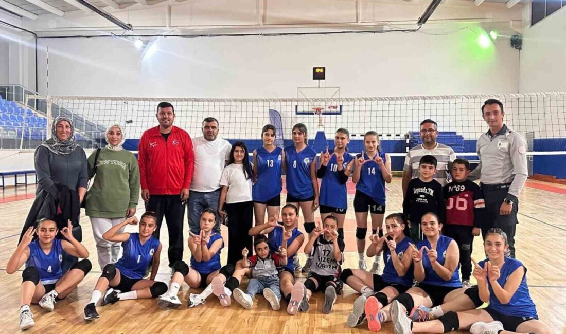 Tomarza Belediyespor Kız Voleybol Takımı, 6 Ekim Pazartesi günü Kayseri