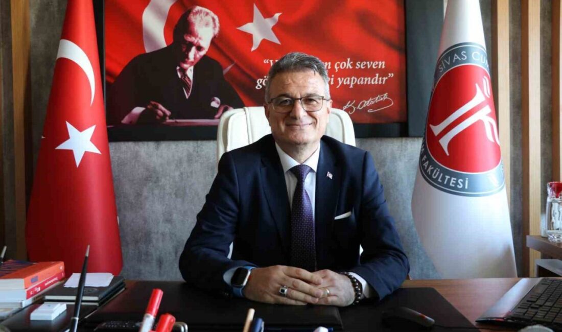 Sivas Cumhuriyet Üniversitesi İletişim Fakültesi Dekanı Prof. Dr. Mustafa Gülmez,