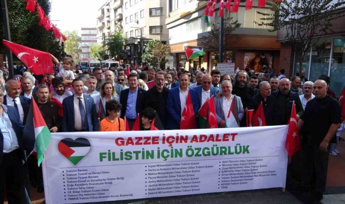 Trabzon’da düzenlenen "Gazze İçin Adalet, Filistin İçin Özgürlük" yürüyüşünde Ebru