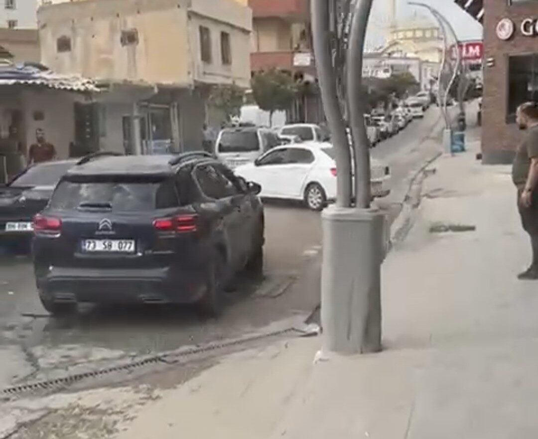 Şırnak'ın Silopi ilçesinde yaşanan bir yol verme tartışması, trajik bir