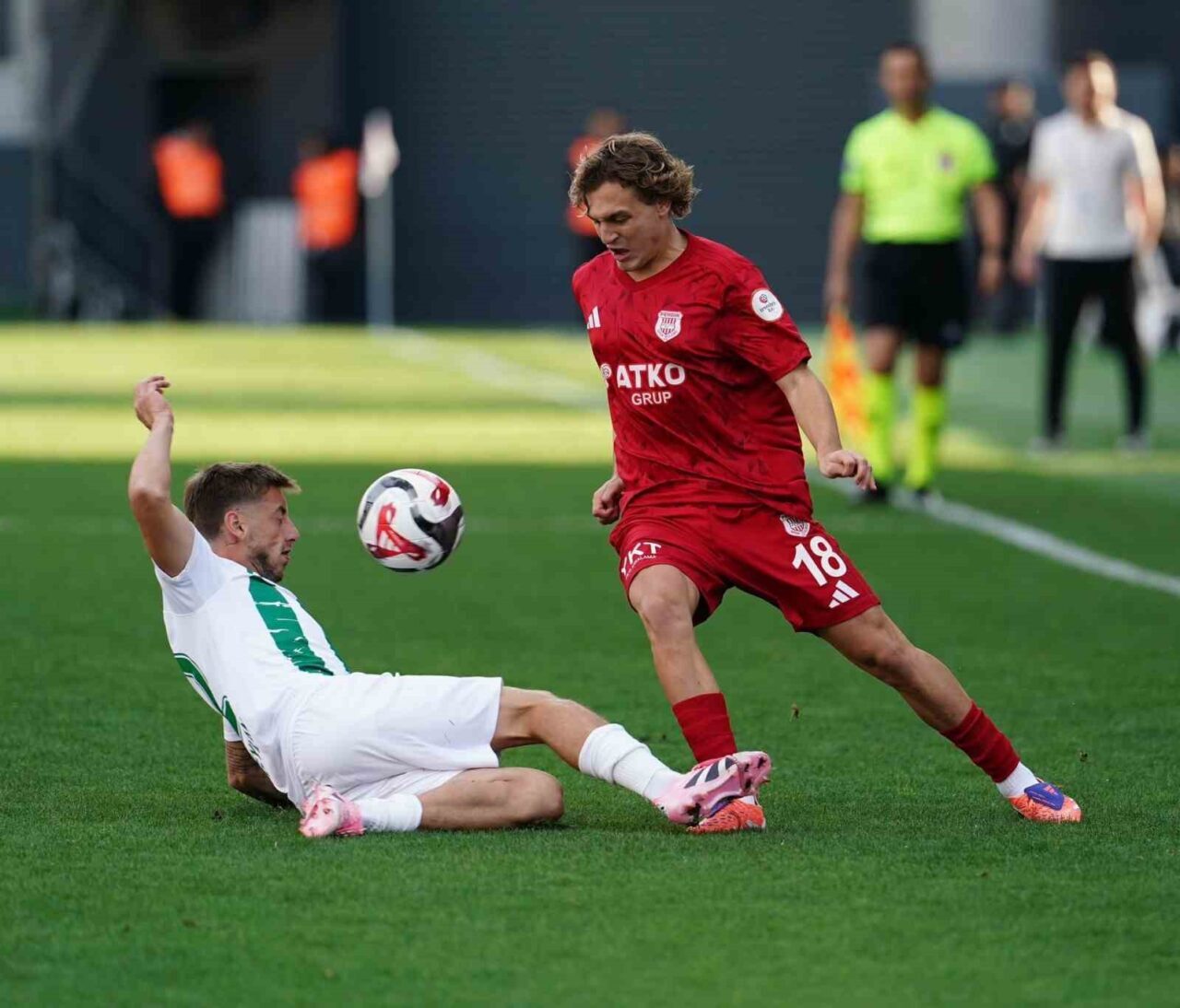 Pendikspor, Trendyol 1. Lig 11. haftasında Serikspor'u 4-0 yenerek rahat