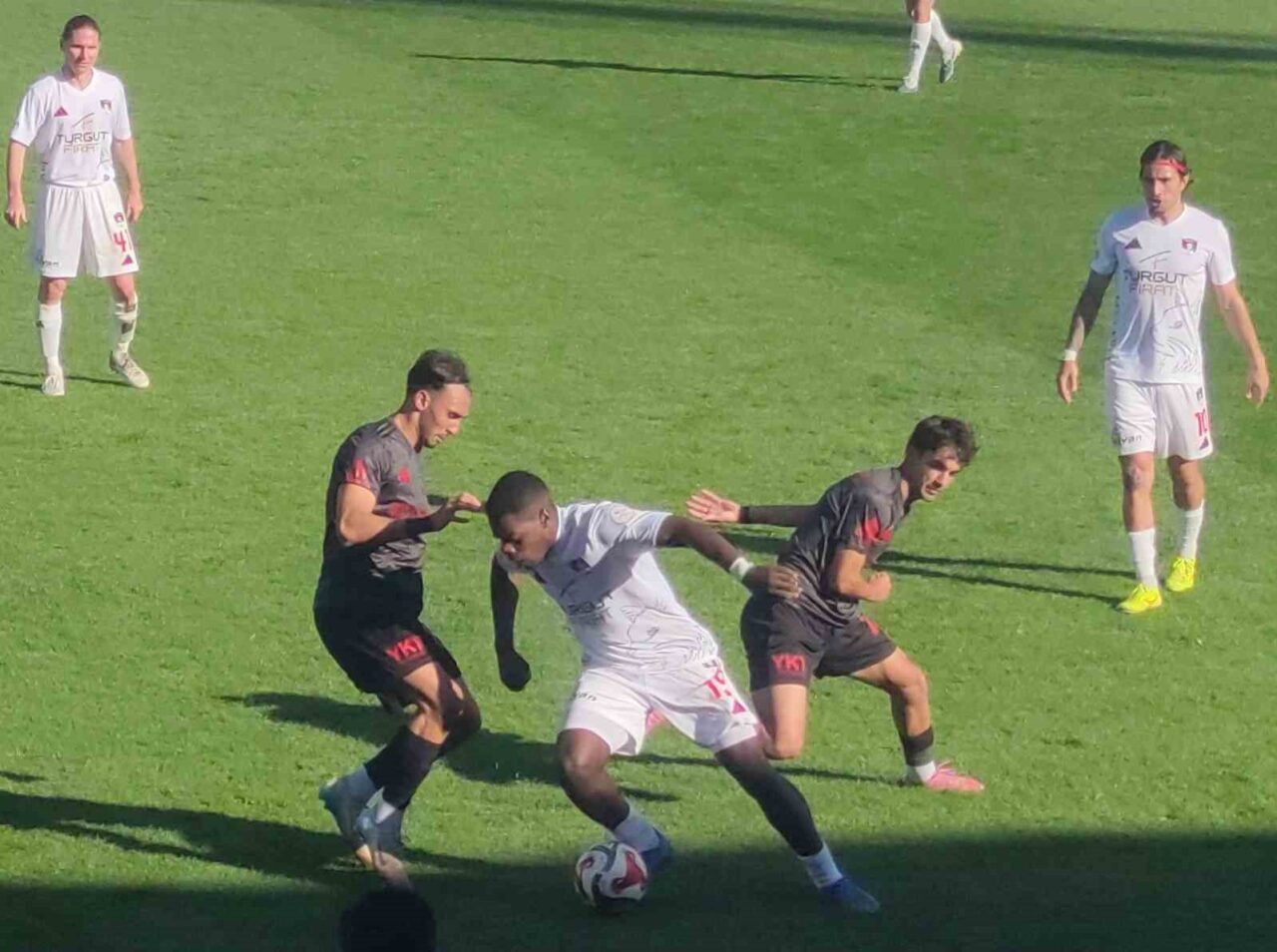 Trendyol 1. Lig 10. haftasında Vanspor FK, Pendikspor ile 1-1