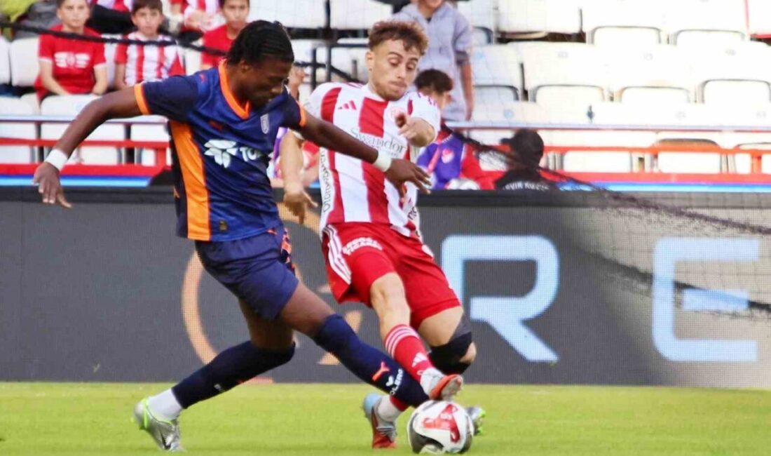 Antalyaspor, Başakşehir’e Karşı İlk Yarıda 2-0 Geride Kaldı Trendyol Süper Lig'in 10. haftasında Antalyaspor, RAMS Başakşehir'e 2-0 yenik
