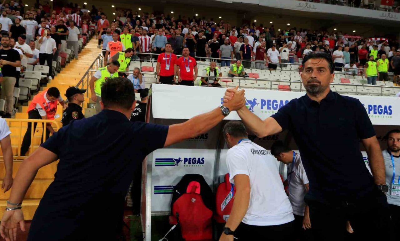 Trendyol Süper Lig’in 7. haftasında Antalyaspor, Çaykur Rizespor ile mücadele