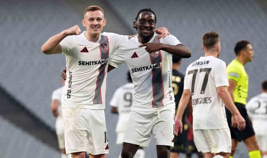 Trendyol Süper Lig'in 8. haftasında Fatih Karagümrük, Gaziantep FK'ya 2-0