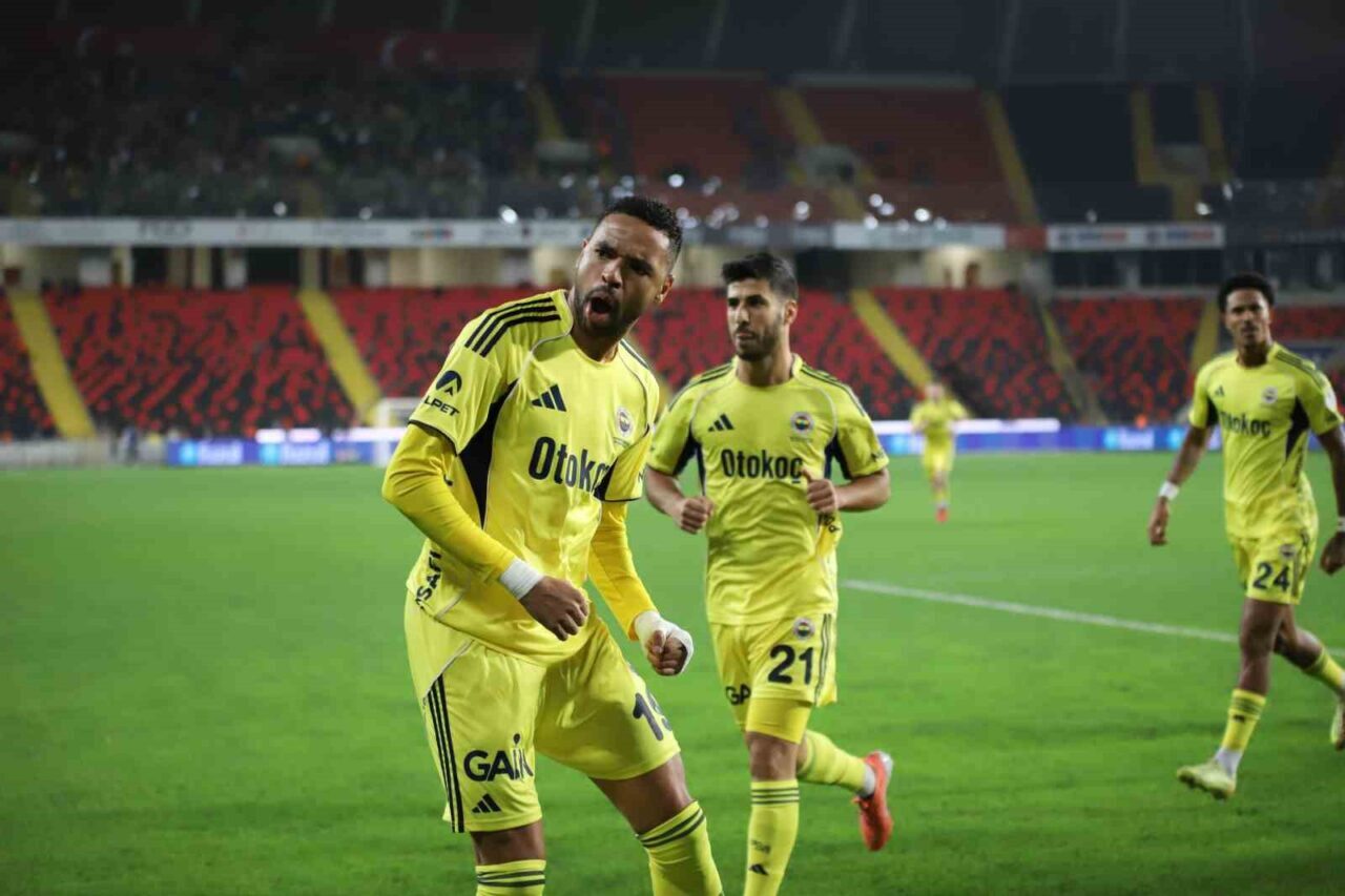 Trendyol Süper Lig'in 10. haftasında Gaziantep FK, Fenerbahçe'ye ev sahipliği
