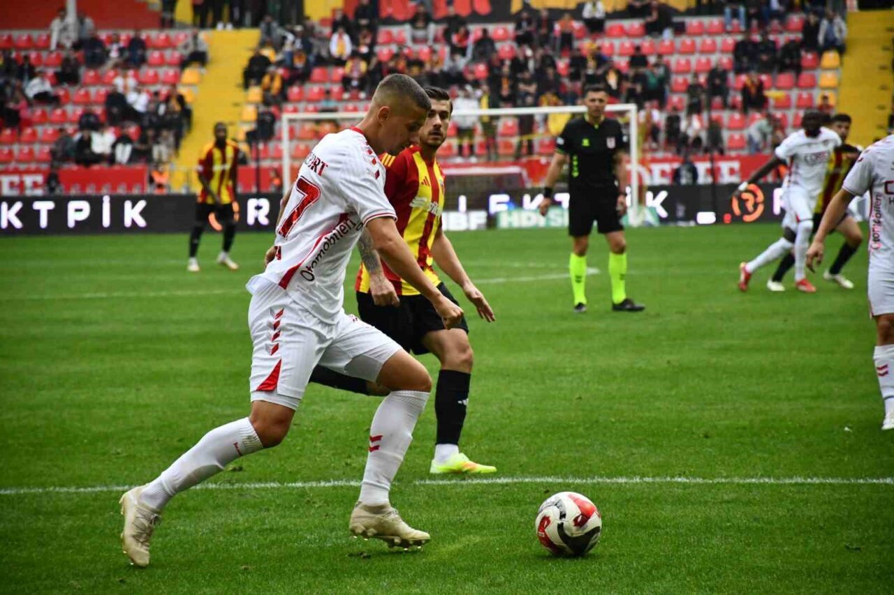 Trendyol Süper Lig’in 9. haftasında Kayserispor, Samsunspor’a 3-1 yenildi. Samsunspor'un