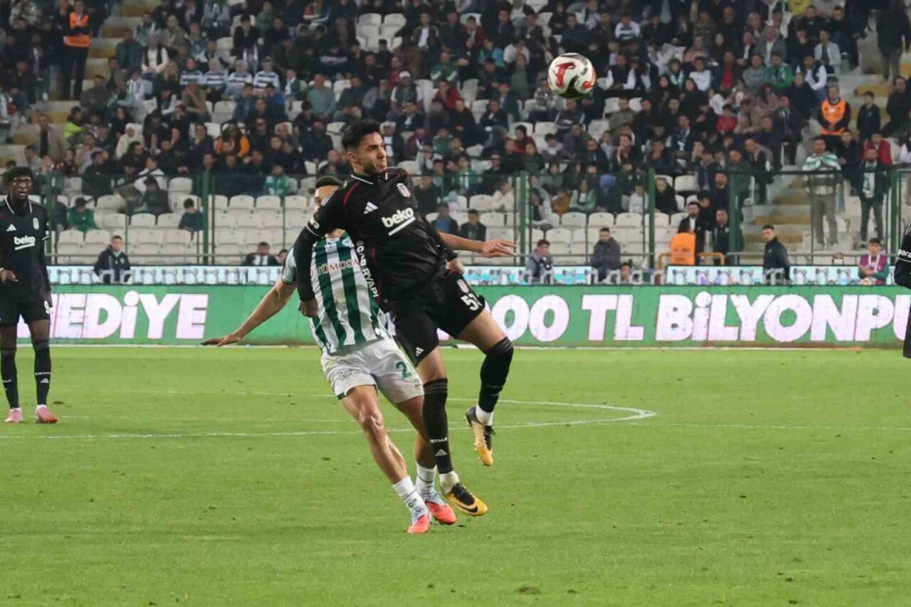 Trendyol Süper Lig 3. hafta erteleme maçında Konyaspor, Beşiktaş ile