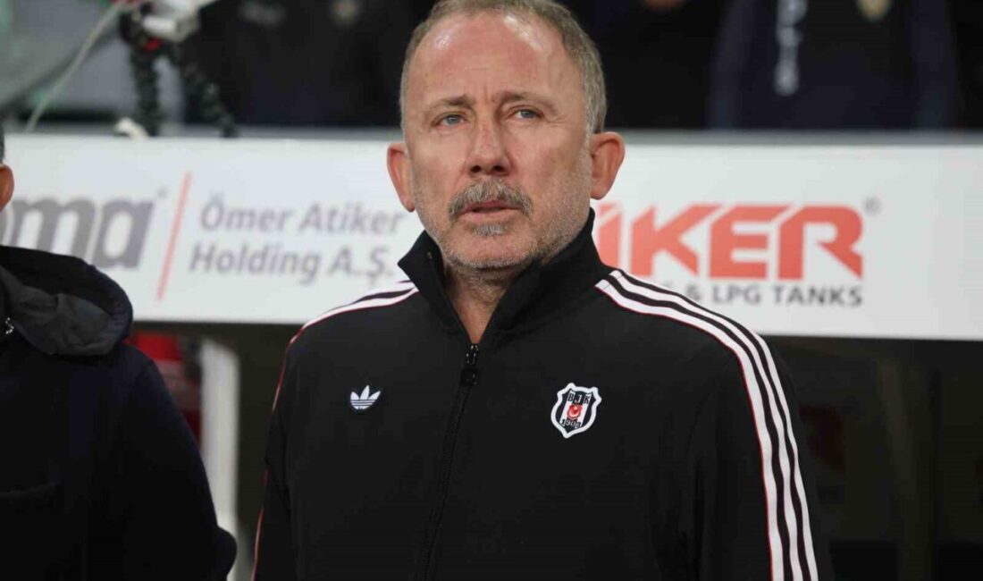 Konyaspor, Trendyol Süper Lig’in 3. hafta erteleme maçında Beşiktaş’la 25 dakikada 1-0 geride bulunuyor. Trendyol Süper Lig’in 3. hafta erteleme maçında Konyaspor, kendi evinde