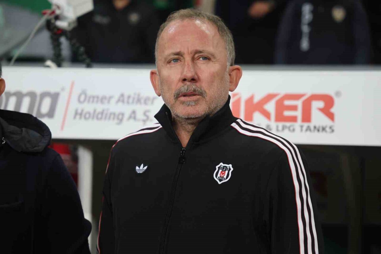 Trendyol Süper Lig’in 3. hafta erteleme maçında Konyaspor, kendi evinde