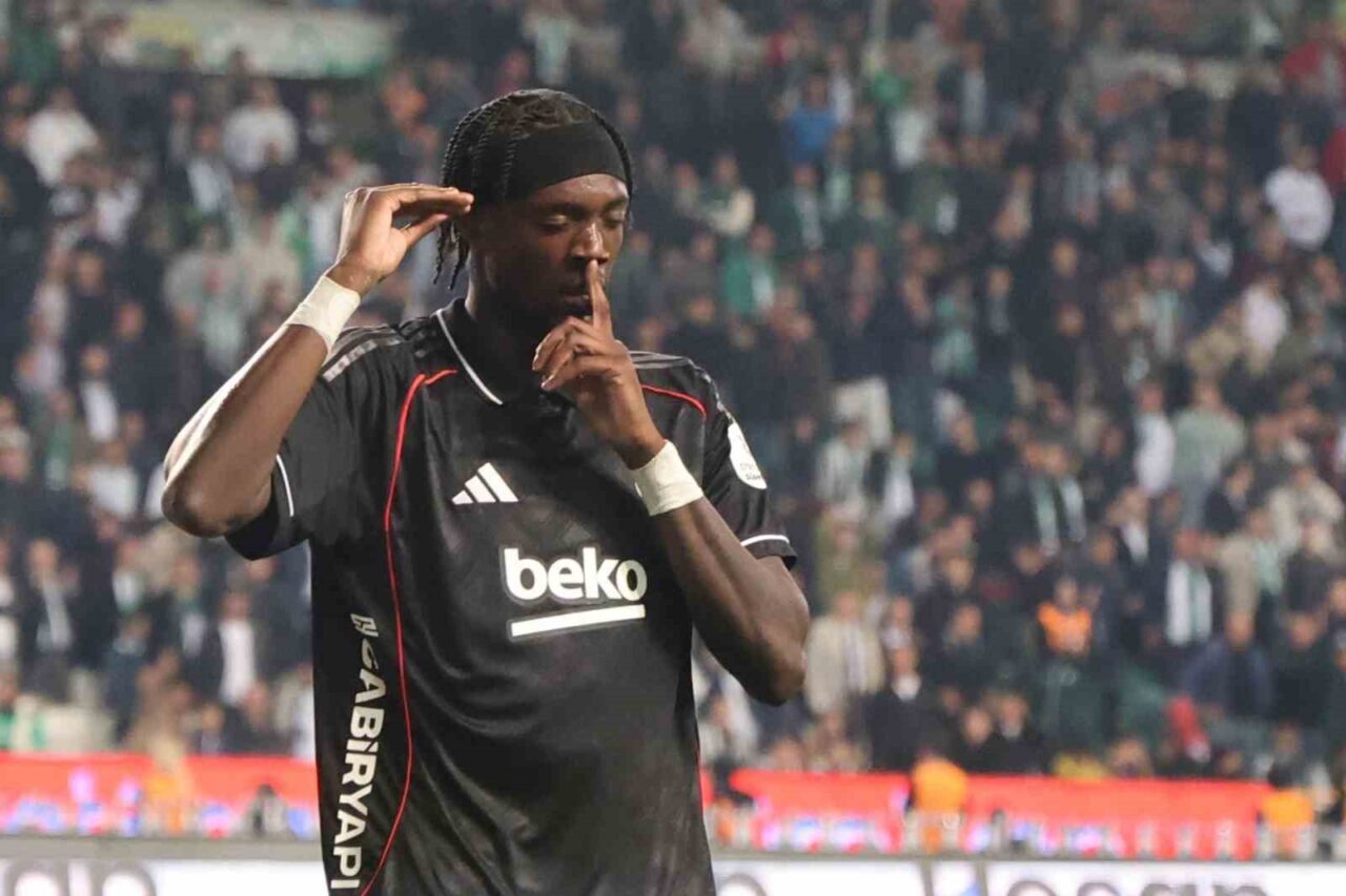 Konyaspor, Trendyol Süper Lig'in 3. hafta erteleme maçında Beşiktaş'a 2-0
