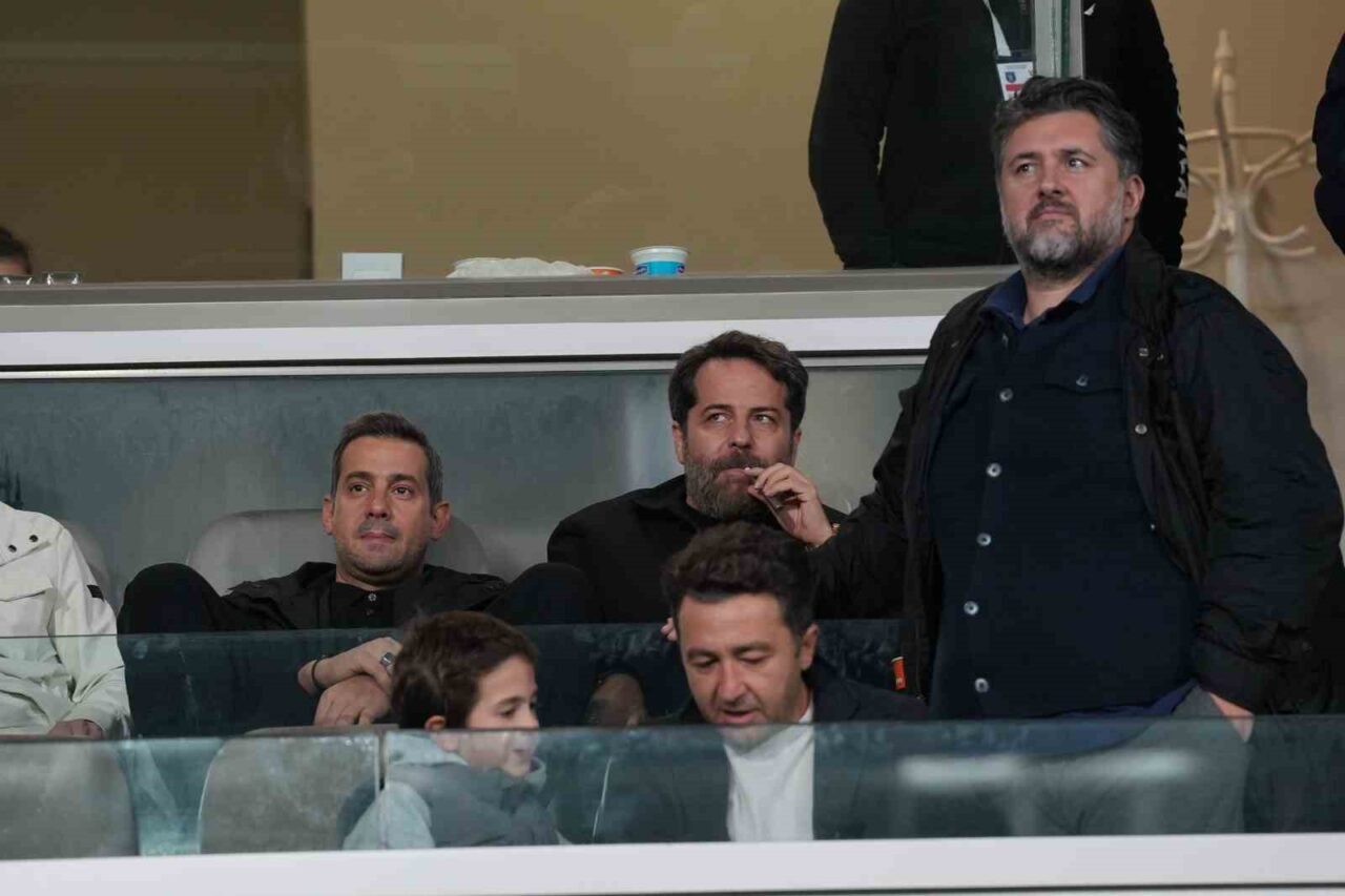 Trendyol Süper Lig'in 9. haftasında RAMS Başakşehir, Galatasaray'ı ağırladı. Karşılaşmanın