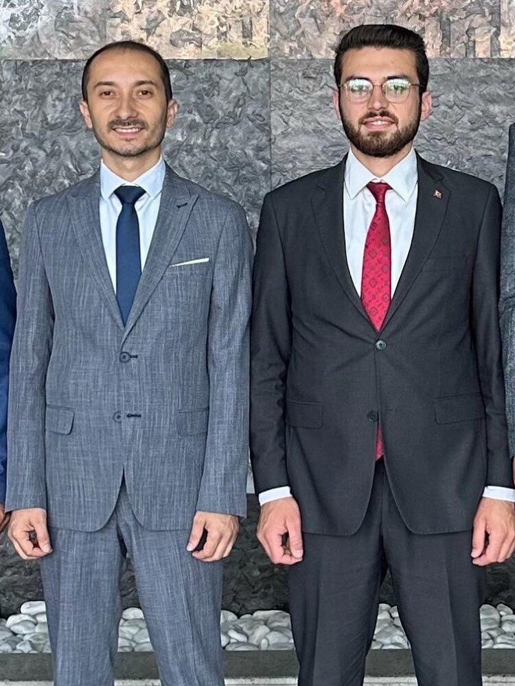 TÜGVA Kütahya İl Temsilciliği'ne Mehmet Zeybek seçilirken, görevini devralan Zeybek,