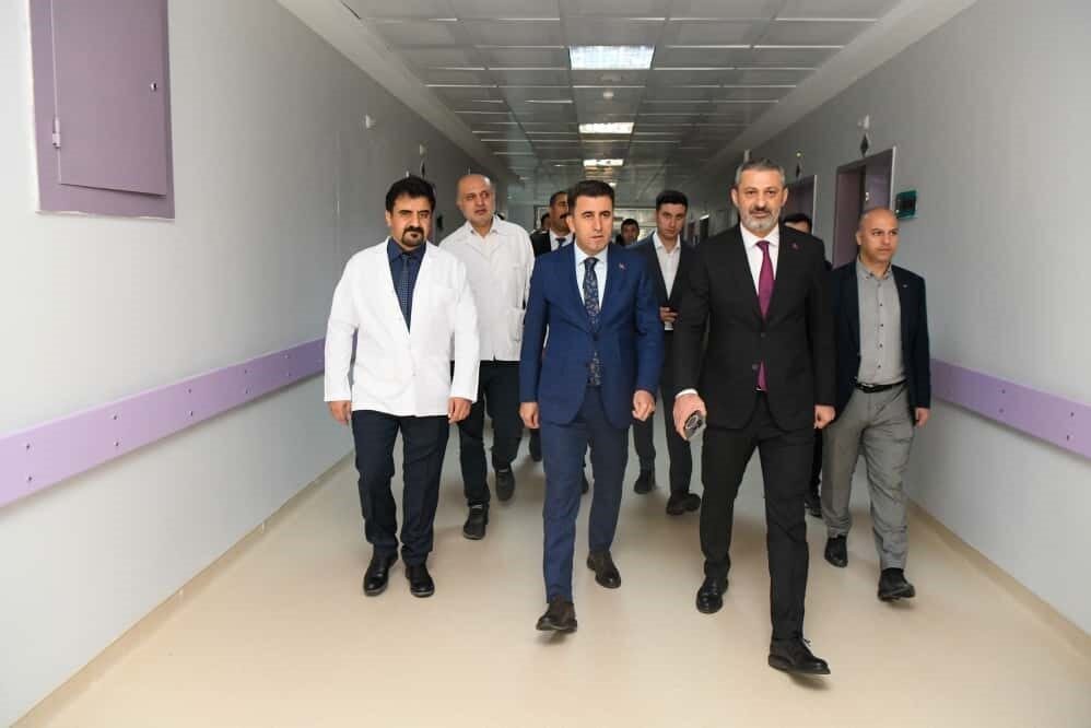 Tunceli Devlet Hastanesi’nde Onkoloji Birimi Açılıyor, Mobil Kanser Tarama Aracı İçin Girişimler Başlatıldı