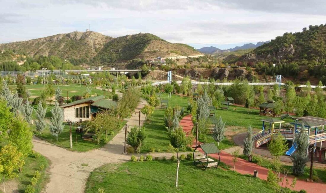 Tunceli'de yaz sezonunun sona ermesiyle birlikte kente sakinlik hakim oldu.