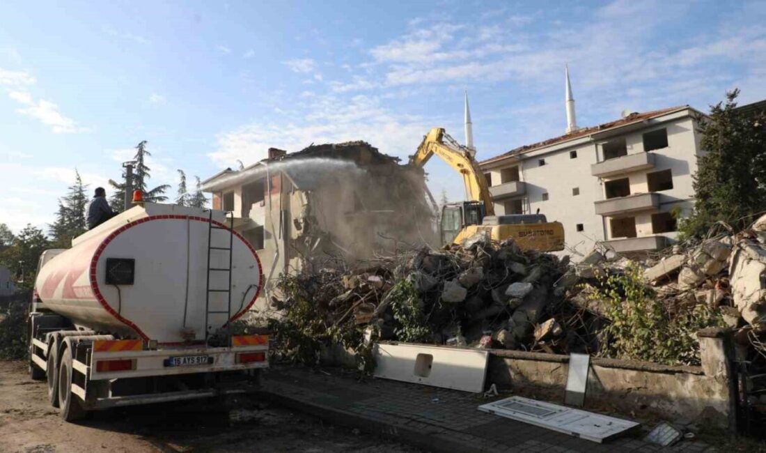 Turgutalp Mahallesi Kentsel Dönüşüm Projesi’nin İkinci ve Üçüncü Etap Yıkım Çalışmalarına Başlandı İnegöl Belediyesi'nin öncülüğünde Turgutalp Mahallesi Kentsel Dönüşüm Projesi'nin ikinci ve