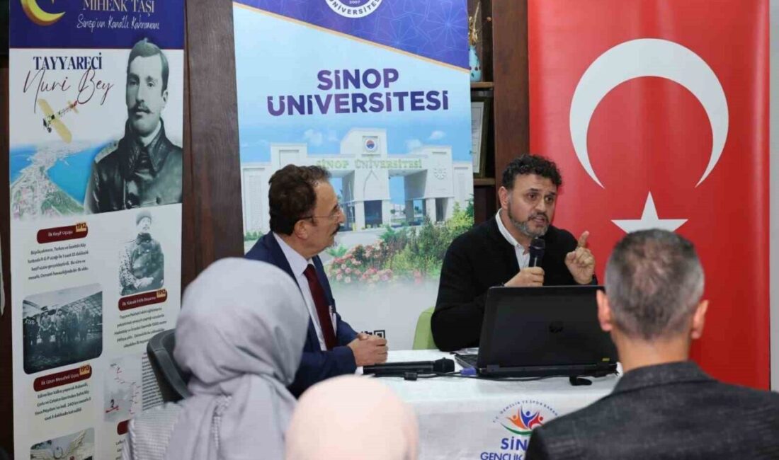 Sinop Üniversitesi’nde Tayyareci Nuri Bey’e ithaf edilen Edebiyat, Tarih ve Müzik Akşamları etkinliği büyük bir katılımla gerçekleştirildi Sinop Üniversitesi ve Gençlik Spor İl Müdürlüğü iş birliğiyle düzenlenen