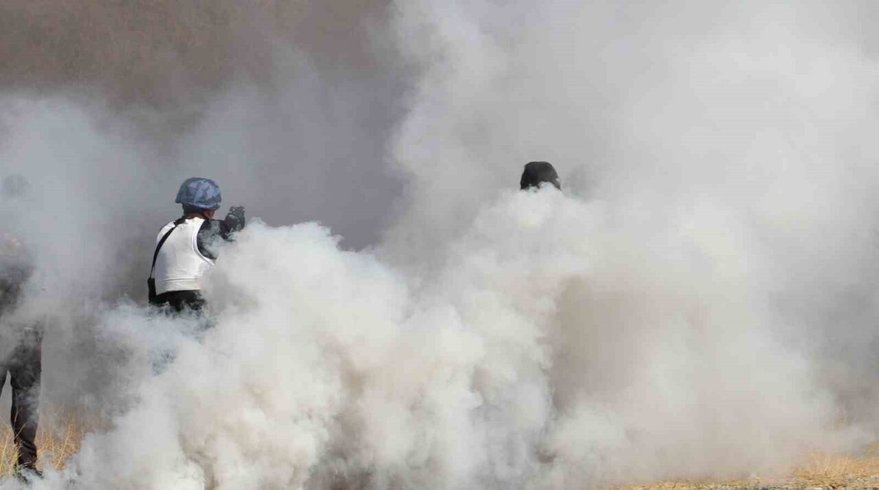 Erzincan'da polis ekipleri, suçla mücadelede etkinliklerini artırmak için zorlu eğitimler