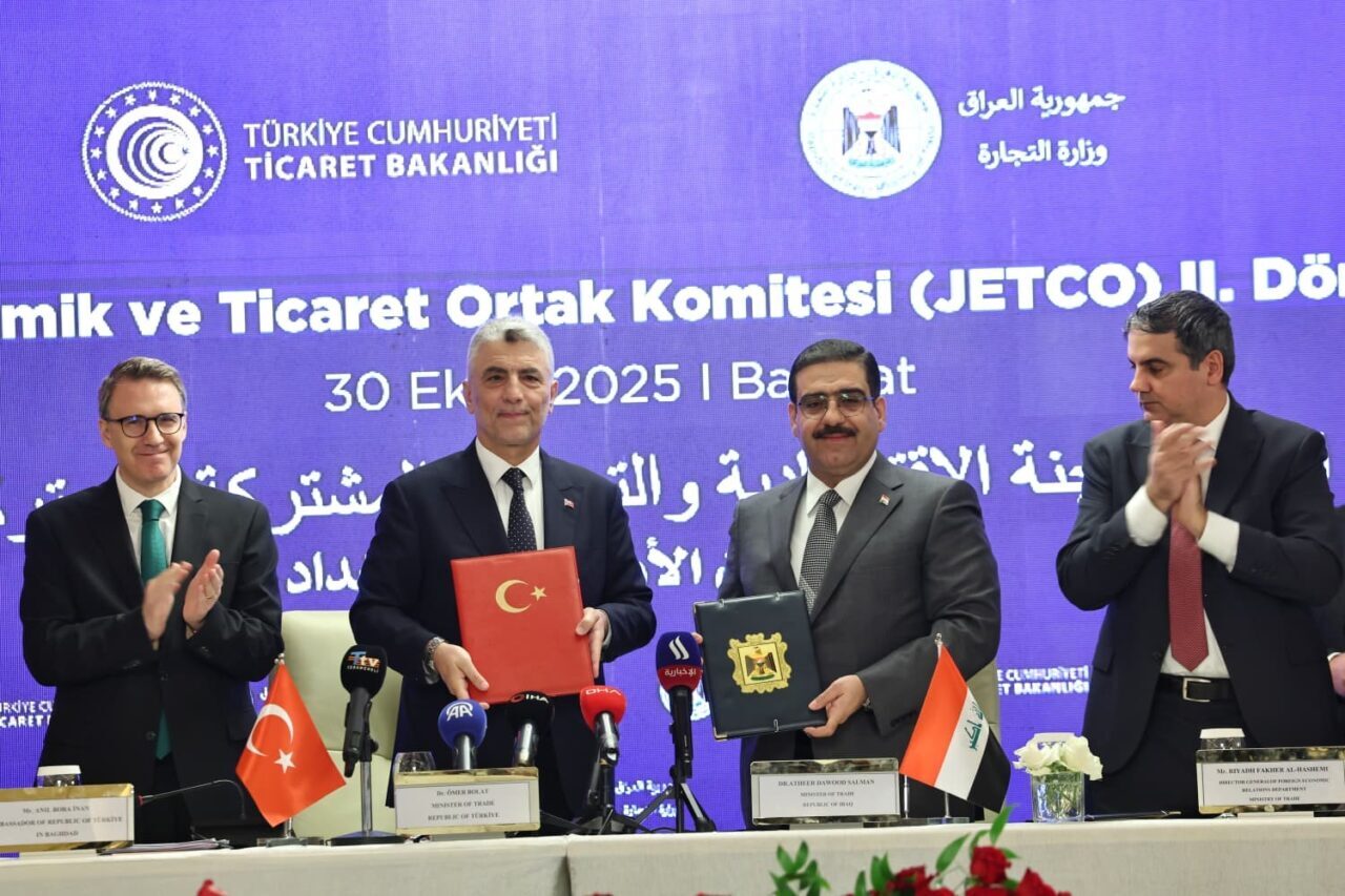 Ticaret Bakanı Ömer Bolat, Bağdat'ta Irak Ticaret Bakanı Etir Davud
