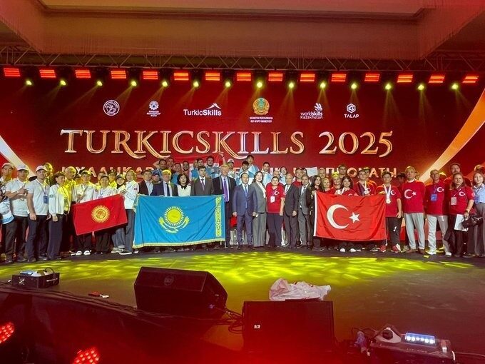 Türkiye, Kazakistan'da düzenlenen TurkicSkills 2025'te 9 farklı alanda yarışarak başarı