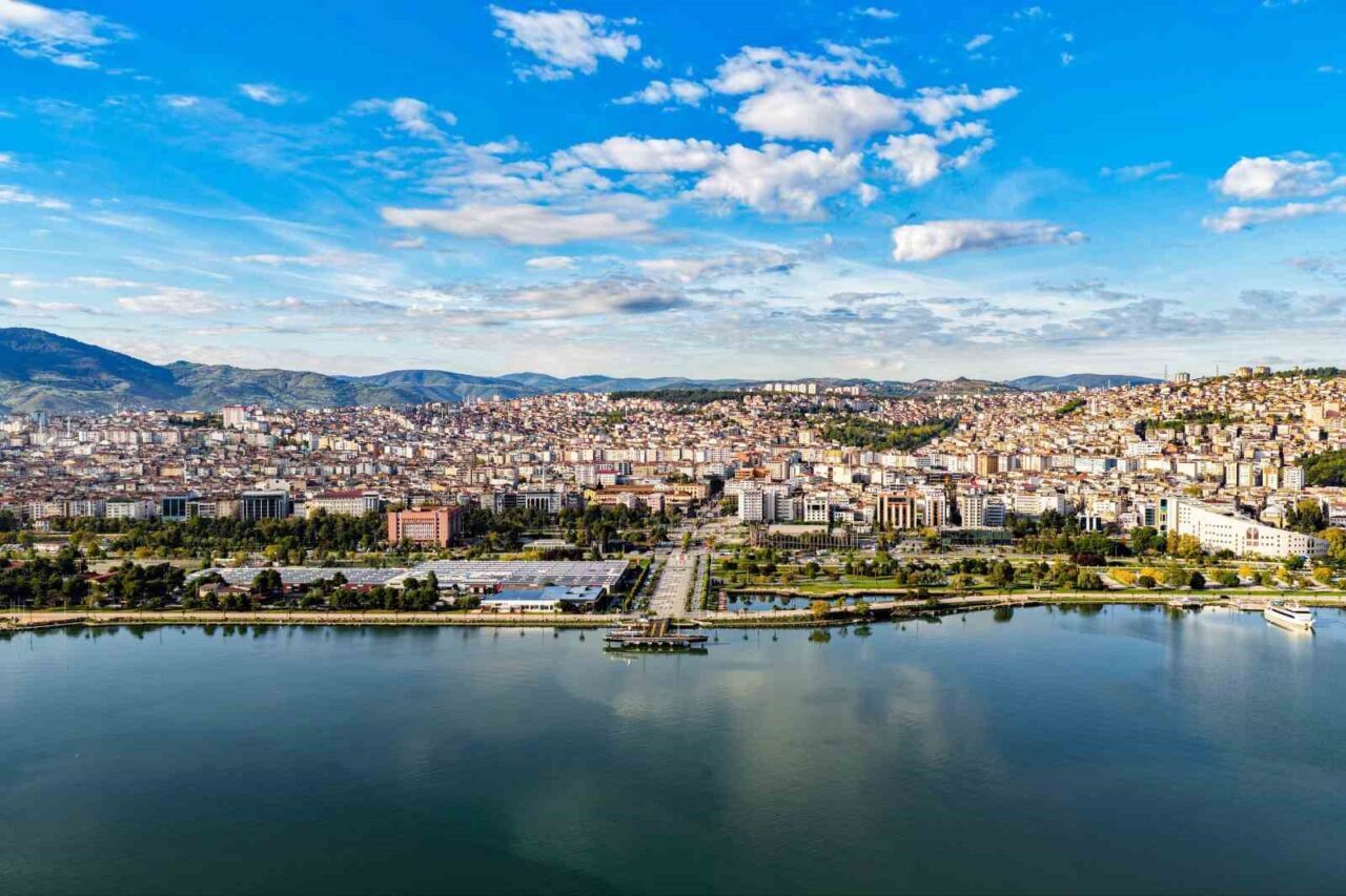 Samsun Valisi Orhan Tavlı, Samsun'un Karadeniz'in sanayi ve ulaşım merkezi
