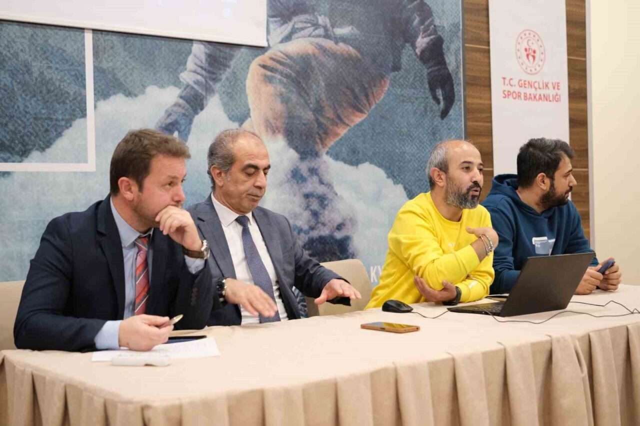 Erzurum Gençlik ve Spor İl Müdürlüğü ile İŞKUR'un işbirliğiyle gerçekleştirilen