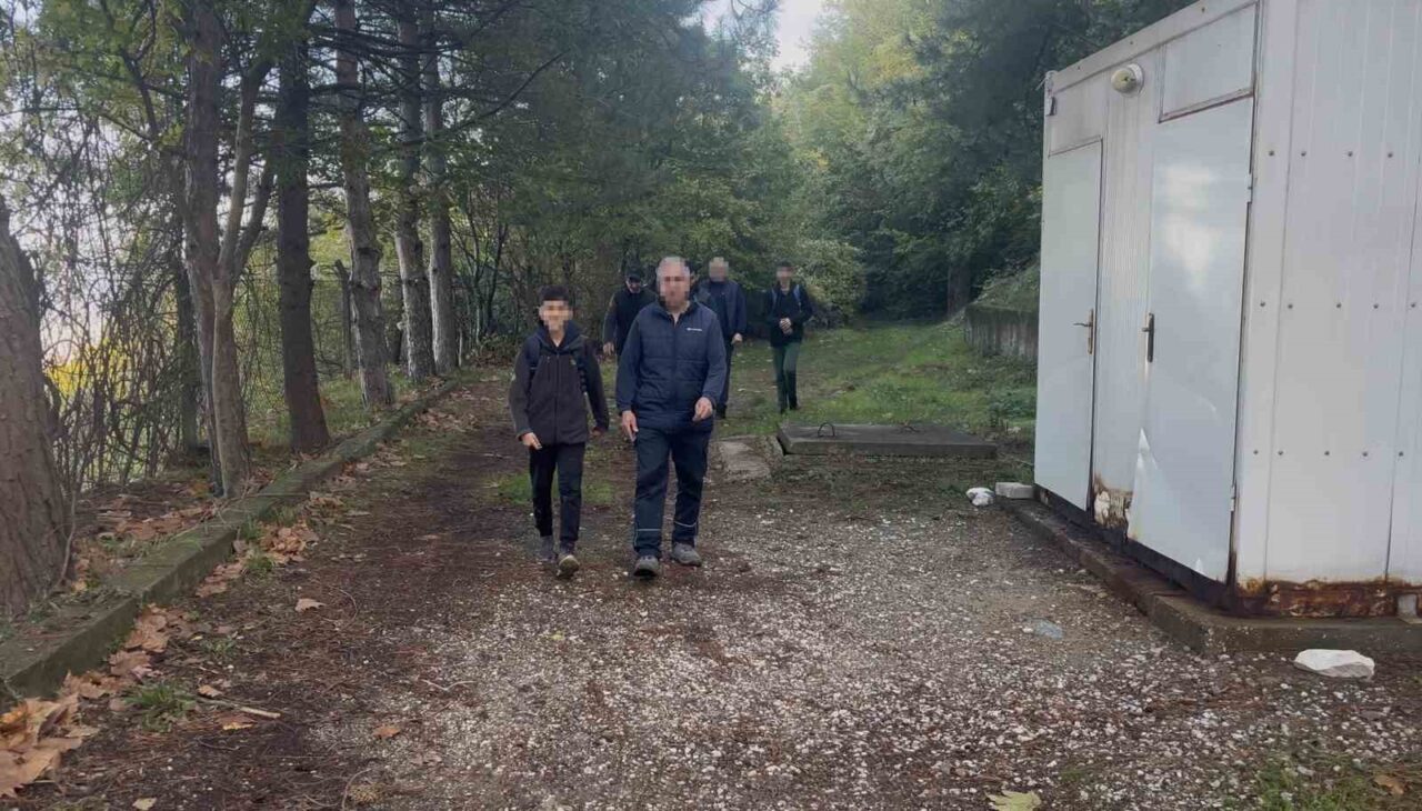 Bursa'da kestane toplamak için Uludağ eteklerine giden Y.S., İ.S., Y.U.