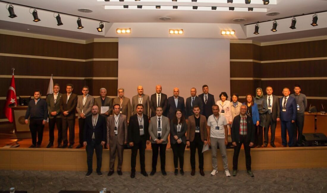 Atatürk Üniversitesi Veteriner Fakültesi'nin ev sahipliğinde gerçekleştirilen II. Uluslararası Veteriner