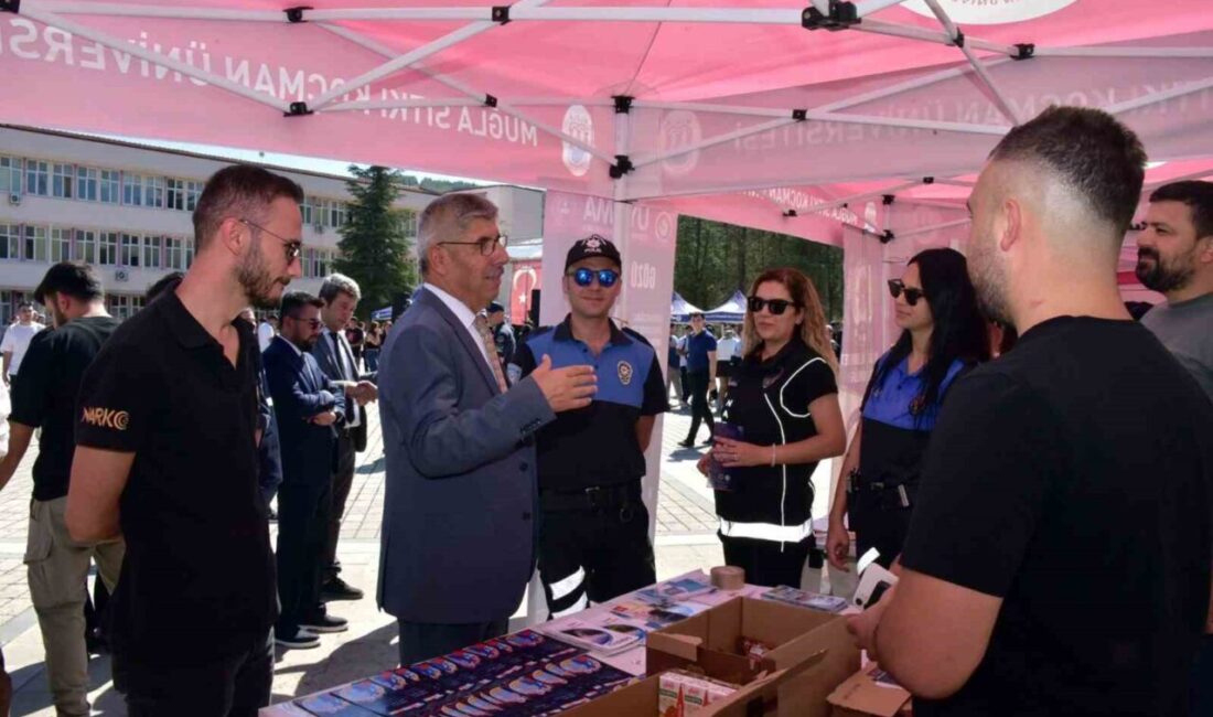 Muğla’da Üniversite Öğrencilerine Uyuşturucu ile Mücadele Eğitimleri Verildi Muğla Sıtkı Koçman Üniversitesi'nde 2025-2026 eğitim yılı için, Muğla Emniyet